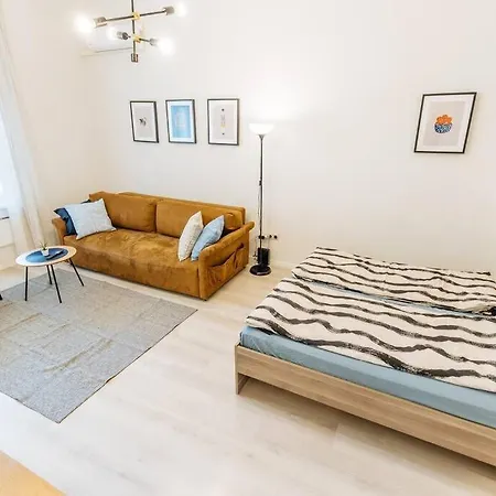 Apartment Nature Studio